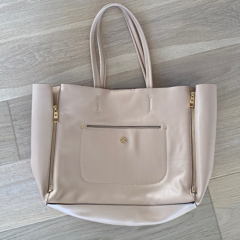 Ann Taylor tote in blush pink